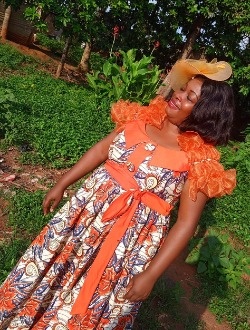 Yvette's profile, a single 38-year-old a woman in Yaoundé