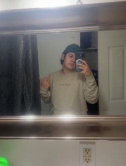 Dereck's profile, a single 18-year-old a man in Sept-Îles