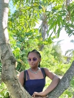 Gildas's profile, a single 25-year-old a woman in Antalaha