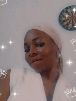 Ines's profile, a single 27-year-old a woman in Yaoundé