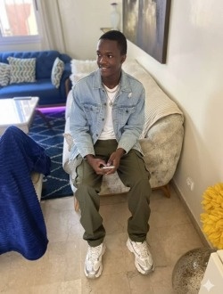 Mohamed's profile, a single 24-year-old a man in Dakar