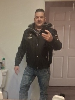 Gaetan's profile, a single 55-year-old a man in Chandler