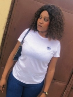 Hurielle's profile, a single 38-year-old a woman in Brazzaville