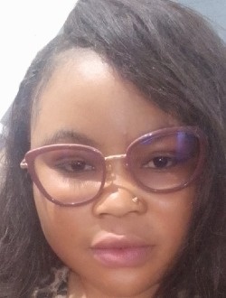 Bij's profile, a single 24-year-old a woman in Yaoundé