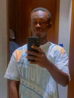 Pulga's profile, a single 24-year-old a man in Douala