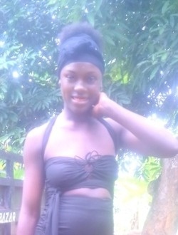 Nne'E Mamia Suzana's profile, a single 19-year-old a woman in Kribi