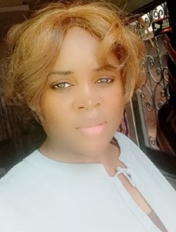 Larose's profile, a single 33-year-old a woman in Yaoundé