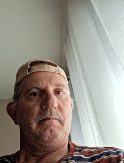 Binzer's profile, a single 65-year-old a man in Paramount