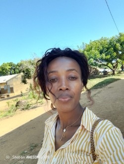 Elvinah Gracia's profile, a single 31-year-old a woman in Antalaha