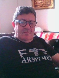 Azzouzi's profile, a single 60-year-old a man in Anderlecht