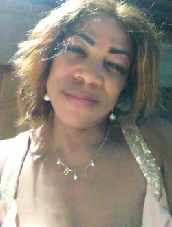 Patience's profile, a single 50-year-old a woman in Ababa