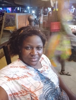 Ange's profile, a single 38-year-old a woman in Douala
