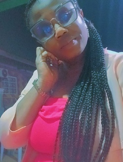 Fely's profile, a single 33-year-old a woman in Yaoundé