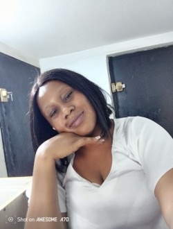 Orti's profile, a single 34-year-old a woman in Douala