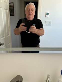 Robert's profile, a single 73-year-old a man in Trois-Rivières