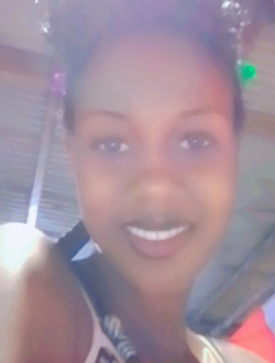 Dame's profile, a single 18-year-old a woman in Abidjan