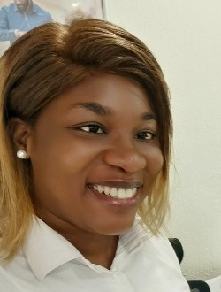Rosandrine's profile, a single 33-year-old a woman in Abidjan