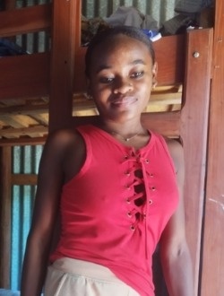 Erivinah's profile, a single 19-year-old a woman in Antsiranana