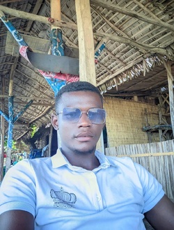 Edmond's profile, a single 30-year-old a man in Fenoarivo Atsinanana