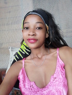 Edmine's profile, a single 25-year-old a woman in Fenoarivo Atsinanana