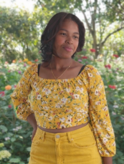 Naillah's profile, a single 25-year-old a woman in Antanamasy