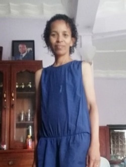 Mie's profile, a single 42-year-old a woman in Antananarivokely