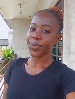 Ady's profile, a single 22-year-old a woman in Abidjan