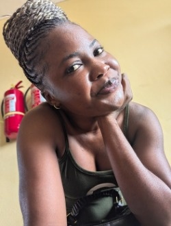 Rose's profile, a single 25-year-old a woman in Yaoundé