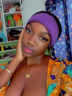 Cassandra's profile, a single 23-year-old a woman in Yaoundé