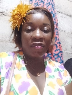 Agnès's profile, a single 39-year-old a woman in Yaoundé