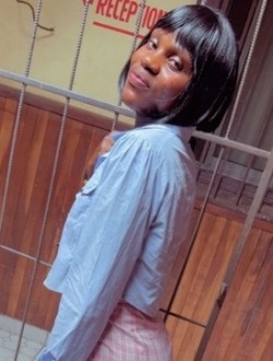 Charlaine Sonita's profile, a single 25-year-old a woman in Douala