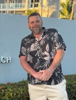 Denis's profile, a single 45-year-old a man in Baie-Comeau