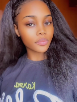 Princesse's profile, a single 24-year-old a woman in Yaoundé