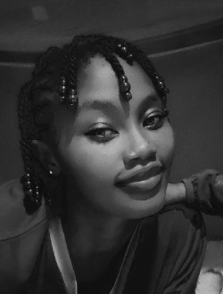 Gabrielle's profile, a single 25-year-old a woman in Douala