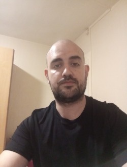 Jérôme's profile, a single 32-year-old a man in Paris