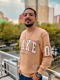 Aziz's profile, a single 30-year-old a man in Ariana