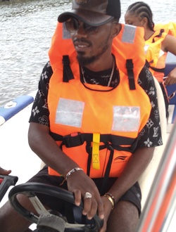 Alain's profile, a single 32-year-old a man in Yaoundé