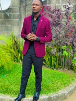 Mike's profile, a single 29-year-old a man in Kinshasa