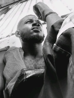 Francis's profile, a single 31-year-old a man in Douala