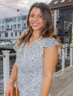 Barnum's profile, a single 47-year-old a woman in North Smithfield