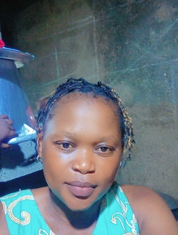 Aurelie's profile, a single 41-year-old a woman in Foumban