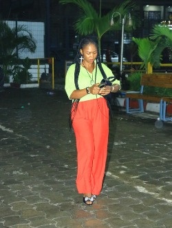 Rose's profile, a single 36-year-old a woman in Douala