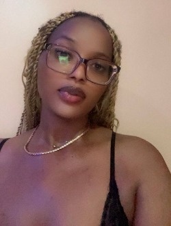 Jasmine's profile, a single 32-year-old a woman in Burlington