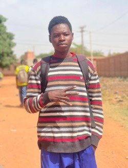 Mikayourou's profile, a single 20-year-old a man in 1200 Logements