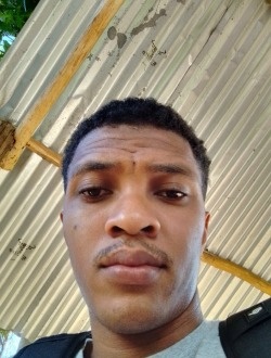 Bevanona's profile, a single 25-year-old a man in Aborano