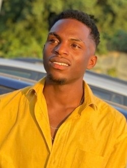 Coutinho's profile, a single 21-year-old a man in Université Yaoundé II