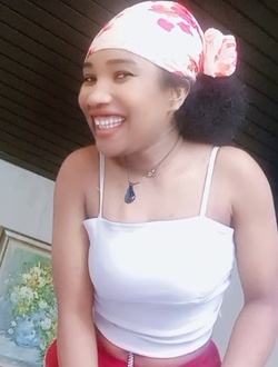 Perfil de Angi, una mujer soltero(a) de 25 años en Adonis