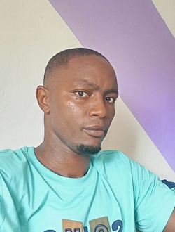 Jean Pierre's profile, a single 33-year-old a man in Diamniadio