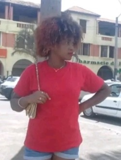 Marie's profile, a single 32-year-old a woman in 67 Ha