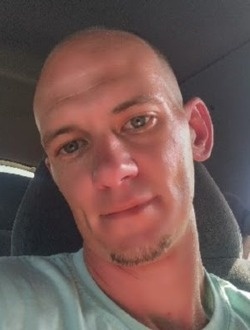 Shawn's profile, a single 39-year-old a man in Lansing